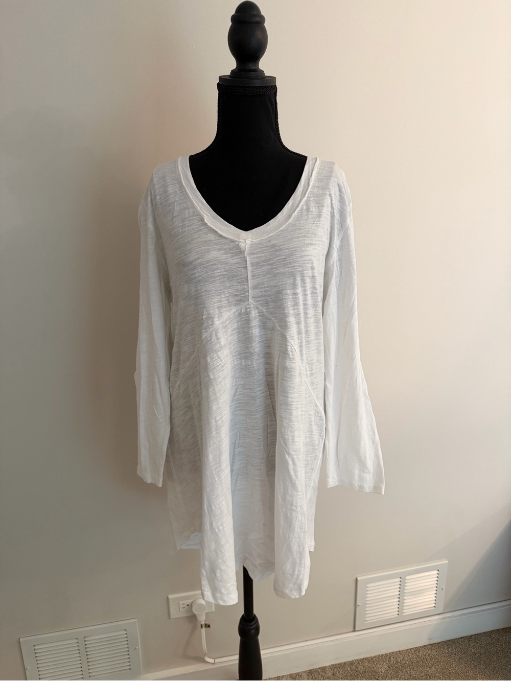 Lightweight V-Neck White Women's Tunic Top